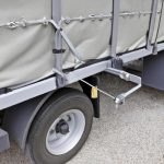 ile można jechać z przyczepą na autostradzie